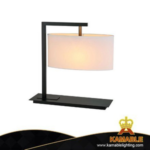 Modern Simple Decorative Desk Lamp Hotel Bedroom Iron Table Lamp (KYT03)