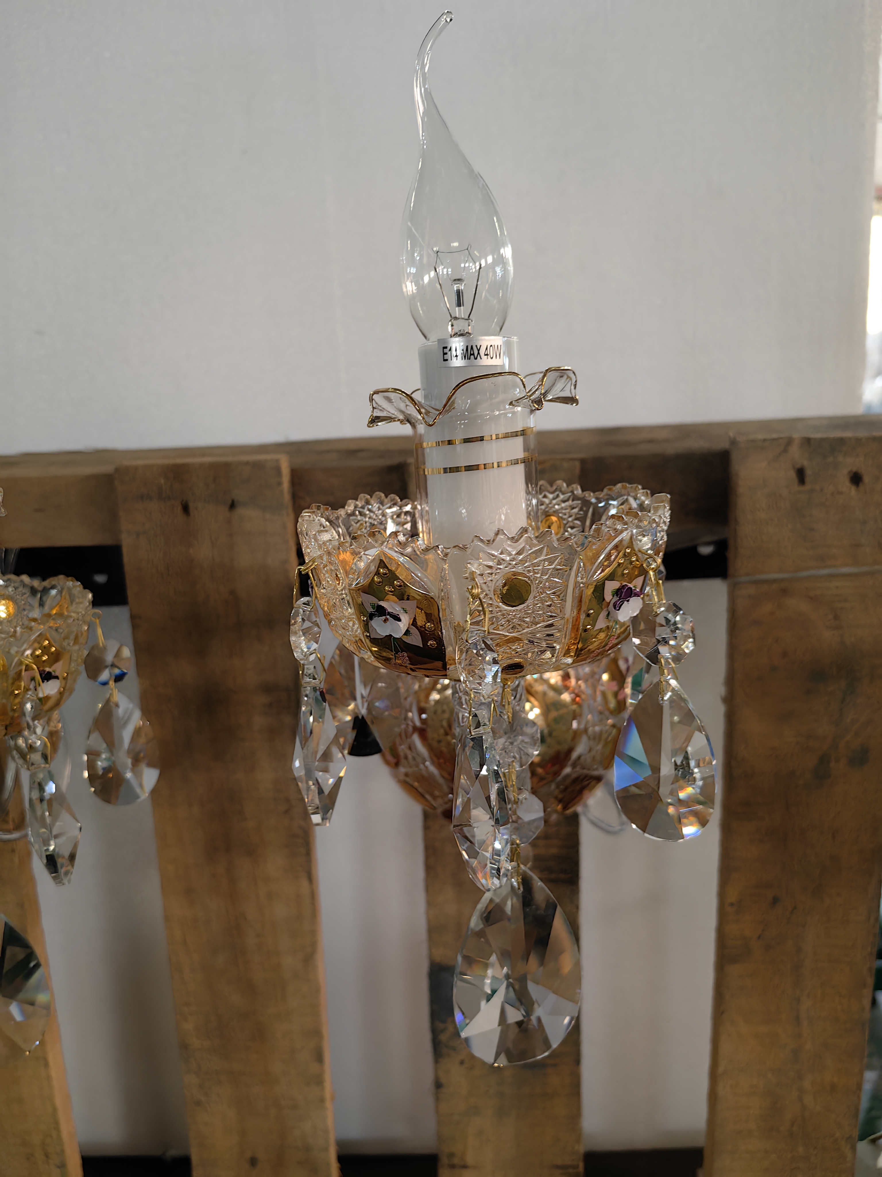 Fancy Elegant Design Crystal Glass Metal Hotel Villa Wall Light (MD9859-1)